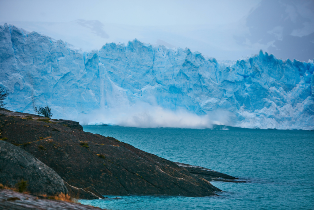 UNFCCC says climate pledges remain insufficient to reach Paris Agreement