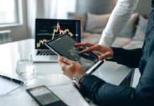 ISSB to take over TCFD monitoring from 2024 ISSB to take over TCFD monitoring from 2024