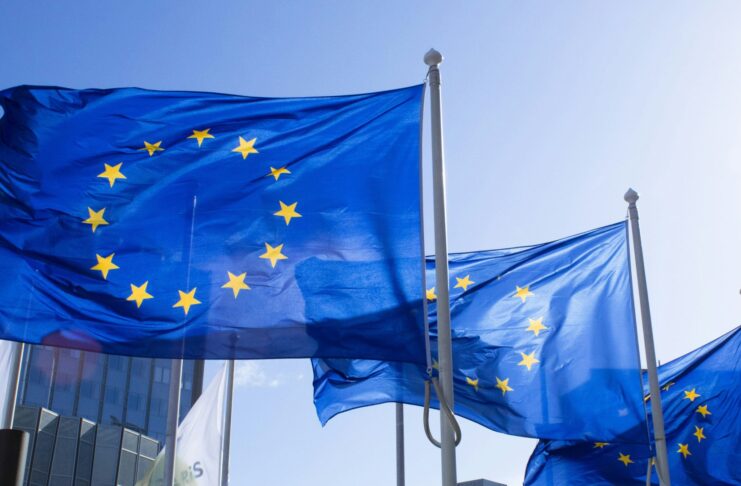 EU Parliament rejects Omnibus compromise on sustainability reporting and due diligence rules European Union flags