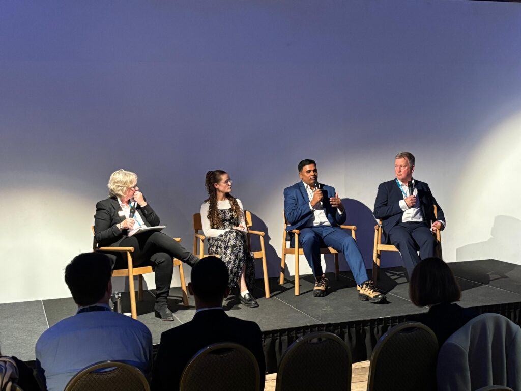 d5eeb43a-c346-4d0f-b881-161c7f03aaa1