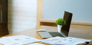 What is a SECR intensity ratio?