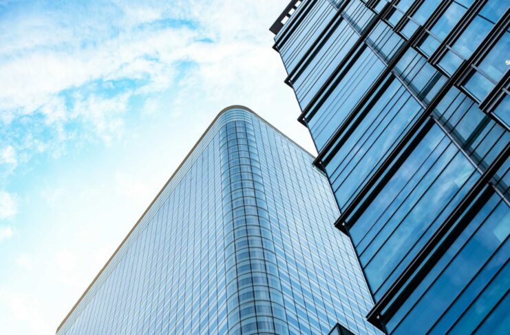 Only 1 in 5 commercial buildings will be lettable under future energy efficiency requirements Commercial Buildings Below EPC B.