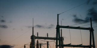 UK clean energy transition will require £511bn of investment by 2040, report finds electrical substation/switchyard