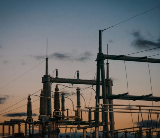 UK clean energy transition will require £511bn of investment by 2040, report finds electrical substation/switchyard